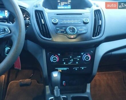 Черный Форд Эскейп, объемом двигателя 1.5 л и пробегом 219 тыс. км за 10500 $, фото 19 на Automoto.ua