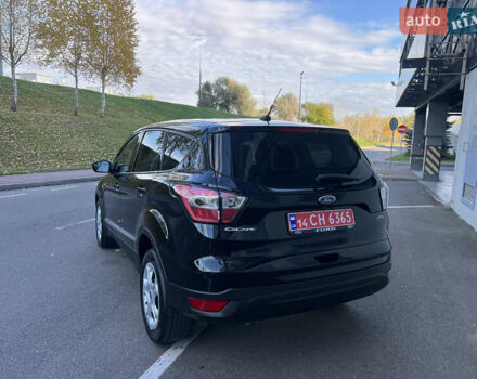 Форд Эскейп 2017 в Киеве на Automoto.ua Черный Форд Эскейп, объемом двигателя 2.5 л и пробегом 98 тыс. км за 13500 $, фото 5 на Automoto.ua