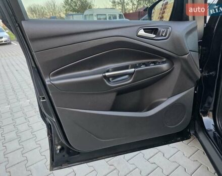 Черный Форд Эскейп, объемом двигателя 1.5 л и пробегом 106 тыс. км за 10999 $, фото 77 на Automoto.ua