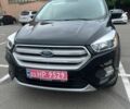 Черный Форд Эскейп, объемом двигателя 2 л и пробегом 158 тыс. км за 12250 $, фото 1 на Automoto.ua