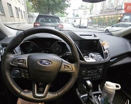 Черный Форд Эскейп, объемом двигателя 2 л и пробегом 89 тыс. км за 15100 $, фото 12 на Automoto.ua