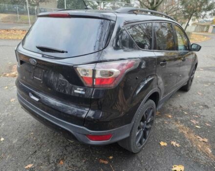 Черный Форд Эскейп, объемом двигателя 1.5 л и пробегом 70 тыс. км за 15000 $, фото 4 на Automoto.ua