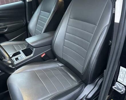 Черный Форд Эскейп, объемом двигателя 2.49 л и пробегом 137 тыс. км за 12400 $, фото 16 на Automoto.ua