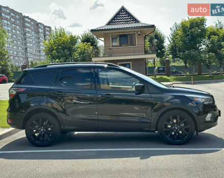 Чорний Форд Ескейп, об'ємом двигуна 1.5 л та пробігом 187 тис. км за 12999 $, фото 7 на Automoto.ua