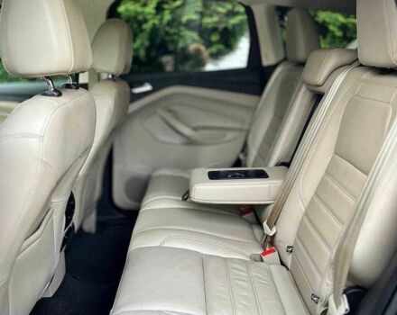 Черный Форд Эскейп, объемом двигателя 2 л и пробегом 134 тыс. км за 8400 $, фото 11 на Automoto.ua