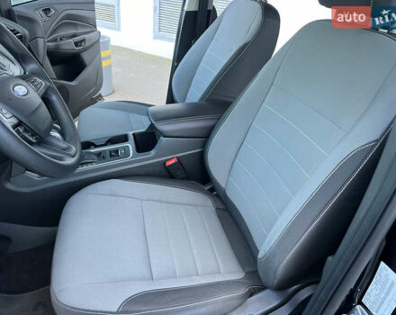 Форд Эскейп 2017 в Киеве на Automoto.ua Черный Форд Эскейп, объемом двигателя 2.5 л и пробегом 98 тыс. км за 13500 $, фото 32 на Automoto.ua