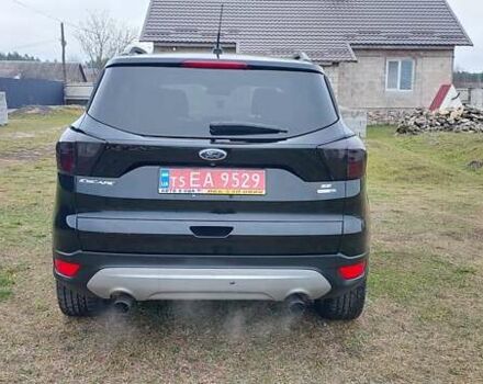 Черный Форд Эскейп, объемом двигателя 1.5 л и пробегом 254 тыс. км за 10700 $, фото 8 на Automoto.ua