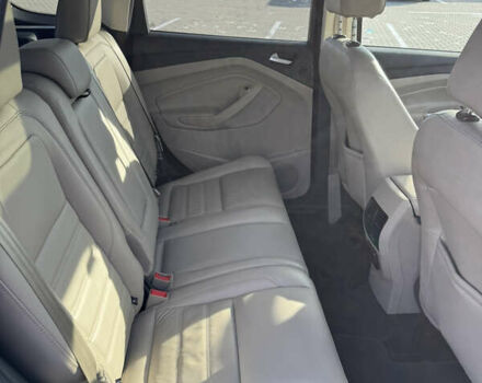 Черный Форд Эскейп, объемом двигателя 2 л и пробегом 33 тыс. км за 17000 $, фото 21 на Automoto.ua