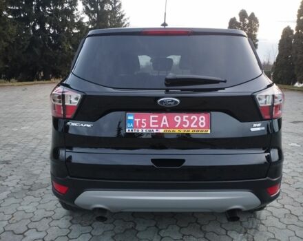 Чорний Форд Ескейп, об'ємом двигуна 1.5 л та пробігом 218 тис. км за 11300 $, фото 3 на Automoto.ua