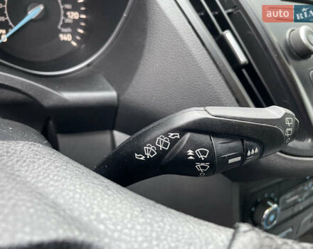 Черный Форд Эскейп, объемом двигателя 2.5 л и пробегом 197 тыс. км за 13000 $, фото 54 на Automoto.ua