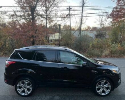 Черный Форд Эскейп, объемом двигателя 2 л и пробегом 64 тыс. км за 8600 $, фото 3 на Automoto.ua