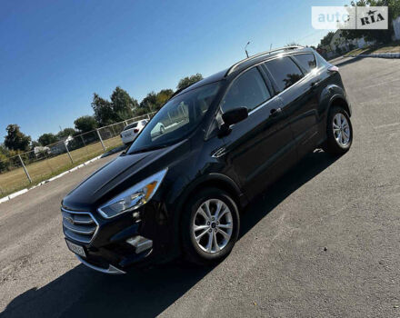 Черный Форд Эскейп, объемом двигателя 1.5 л и пробегом 128 тыс. км за 11300 $, фото 2 на Automoto.ua