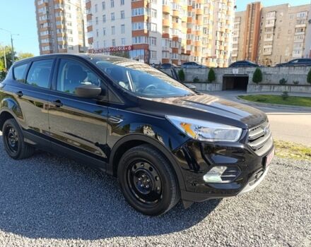 Черный Форд Эскейп, объемом двигателя 0 л и пробегом 83 тыс. км за 17000 $, фото 3 на Automoto.ua