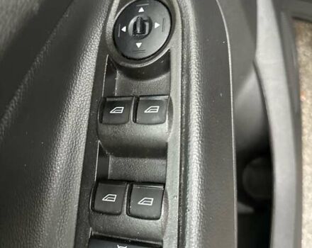 Черный Форд Эскейп, объемом двигателя 2.49 л и пробегом 129 тыс. км за 12450 $, фото 29 на Automoto.ua