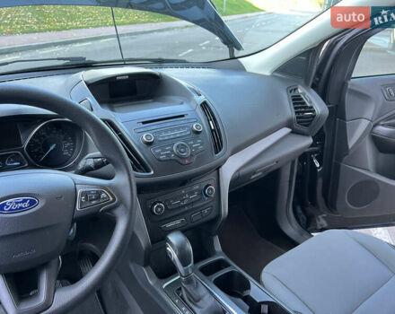 Форд Эскейп 2017 в Киеве на Automoto.ua Черный Форд Эскейп, объемом двигателя 2.5 л и пробегом 98 тыс. км за 13500 $, фото 37 на Automoto.ua