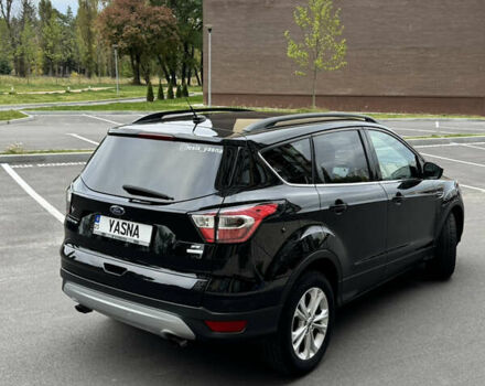 Форд Ескейп 2017 у Чернігові на Automoto.ua Чорний Форд Ескейп, об'ємом двигуна 1.5 л та пробігом 150 тис. км за 13500 $, фото 2 на Automoto.ua