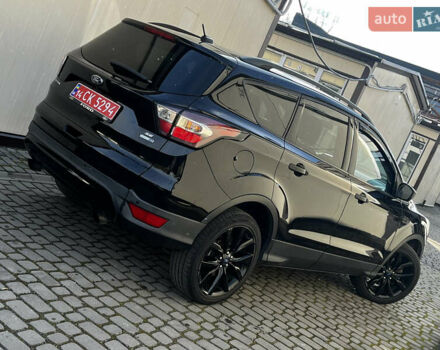 Черный Форд Эскейп, объемом двигателя 1.5 л и пробегом 151 тыс. км за 11990 $, фото 33 на Automoto.ua