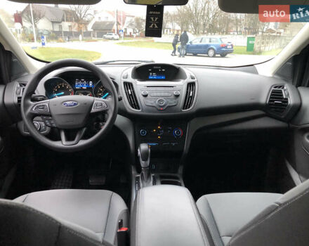 Черный Форд Эскейп, объемом двигателя 2.5 л и пробегом 187 тыс. км за 13800 $, фото 14 на Automoto.ua