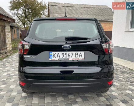 Черный Форд Эскейп, объемом двигателя 2.5 л и пробегом 197 тыс. км за 13000 $, фото 11 на Automoto.ua