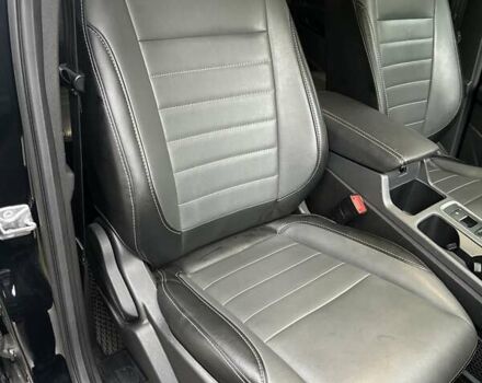 Черный Форд Эскейп, объемом двигателя 2.49 л и пробегом 129 тыс. км за 12450 $, фото 14 на Automoto.ua