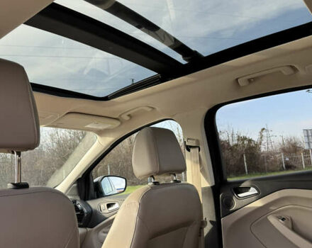 Черный Форд Эскейп, объемом двигателя 2 л и пробегом 33 тыс. км за 17000 $, фото 23 на Automoto.ua