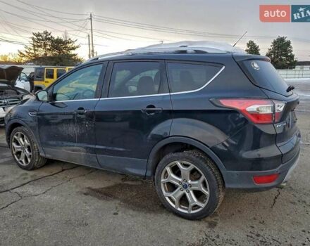 Черный Форд Эскейп, объемом двигателя 2 л и пробегом 74 тыс. км за 1900 $, фото 1 на Automoto.ua