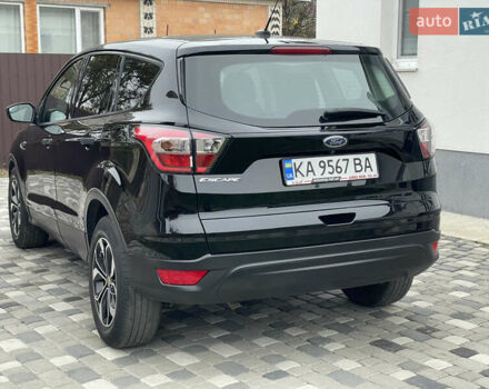 Черный Форд Эскейп, объемом двигателя 2.5 л и пробегом 197 тыс. км за 13000 $, фото 16 на Automoto.ua