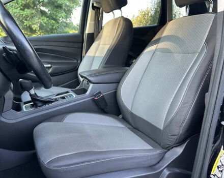 Черный Форд Эскейп, объемом двигателя 1.5 л и пробегом 49 тыс. км за 12500 $, фото 16 на Automoto.ua