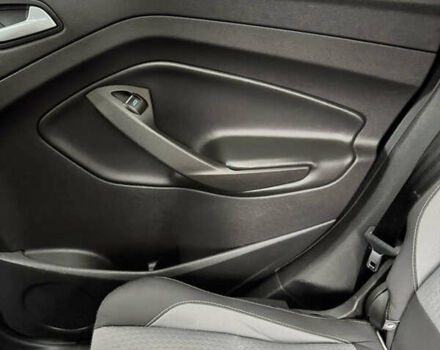 Форд Ескейп 2017 у Чернігові на Automoto.ua Чорний Форд Ескейп, об'ємом двигуна 1.5 л та пробігом 150 тис. км за 13500 $, фото 5 на Automoto.ua