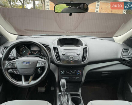 Черный Форд Эскейп, объемом двигателя 2.5 л и пробегом 197 тыс. км за 13000 $, фото 43 на Automoto.ua