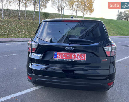 Форд Эскейп 2017 в Киеве на Automoto.ua Черный Форд Эскейп, объемом двигателя 2.5 л и пробегом 98 тыс. км за 13500 $, фото 6 на Automoto.ua