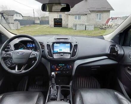 Черный Форд Эскейп, объемом двигателя 1.5 л и пробегом 254 тыс. км за 10700 $, фото 19 на Automoto.ua