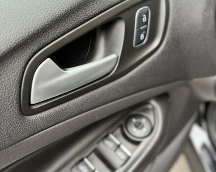 Форд Ескейп 2017 у Чернігові на Automoto.ua Чорний Форд Ескейп, об'ємом двигуна 1.5 л та пробігом 150 тис. км за 13500 $, фото 11 на Automoto.ua