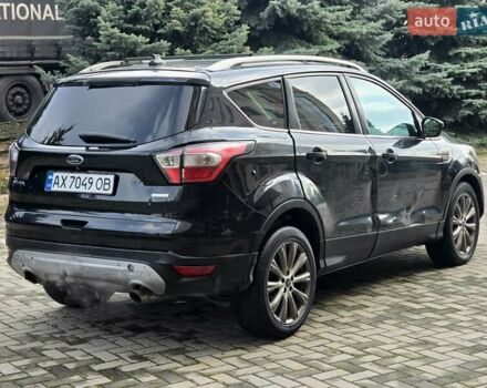 Черный Форд Эскейп, объемом двигателя 2 л и пробегом 110 тыс. км за 7800 $, фото 5 на Automoto.ua