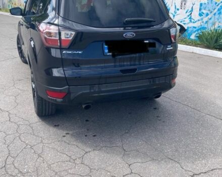 Черный Форд Эскейп, объемом двигателя 2 л и пробегом 105 тыс. км за 14600 $, фото 1 на Automoto.ua
