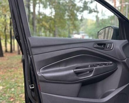 Черный Форд Эскейп, объемом двигателя 2.49 л и пробегом 129 тыс. км за 12450 $, фото 30 на Automoto.ua