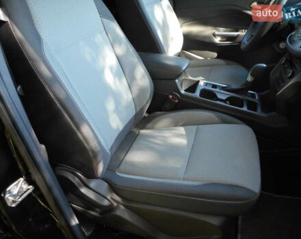 Форд Эскейп 2017 в Пирятине на Automoto.ua Черный Форд Эскейп, объемом двигателя 1.5 л и пробегом 122 тыс. км за 12880 $, фото 11 на Automoto.ua