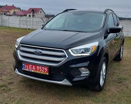 Черный Форд Эскейп, объемом двигателя 1.5 л и пробегом 254 тыс. км за 10700 $, фото 2 на Automoto.ua