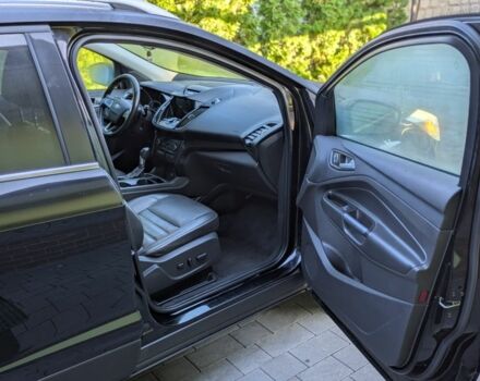 Чорний Форд Ескейп, об'ємом двигуна 1.5 л та пробігом 200 тис. км за 11900 $, фото 6 на Automoto.ua