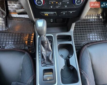 Черный Форд Эскейп, объемом двигателя 1.5 л и пробегом 106 тыс. км за 10999 $, фото 67 на Automoto.ua