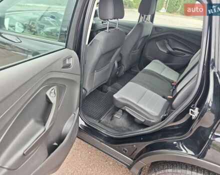 Черный Форд Эскейп, объемом двигателя 2.5 л и пробегом 187 тыс. км за 13500 $, фото 11 на Automoto.ua