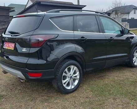 Черный Форд Эскейп, объемом двигателя 1.5 л и пробегом 254 тыс. км за 10700 $, фото 7 на Automoto.ua