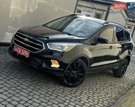 Черный Форд Эскейп, объемом двигателя 1.5 л и пробегом 151 тыс. км за 11990 $, фото 22 на Automoto.ua