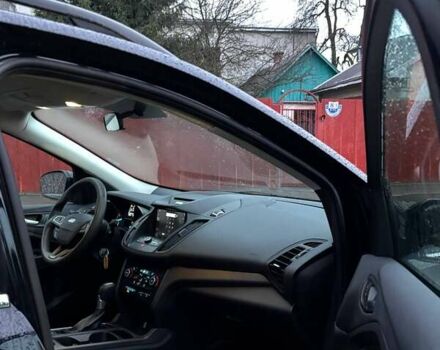 Чорний Форд Ескейп, об'ємом двигуна 1.5 л та пробігом 234 тис. км за 10899 $, фото 9 на Automoto.ua