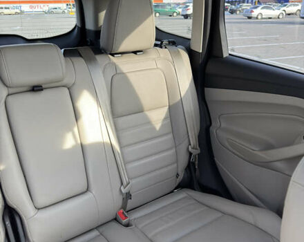 Черный Форд Эскейп, объемом двигателя 2 л и пробегом 33 тыс. км за 17000 $, фото 33 на Automoto.ua