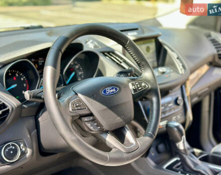 Чорний Форд Ескейп, об'ємом двигуна 1.5 л та пробігом 187 тис. км за 12999 $, фото 26 на Automoto.ua