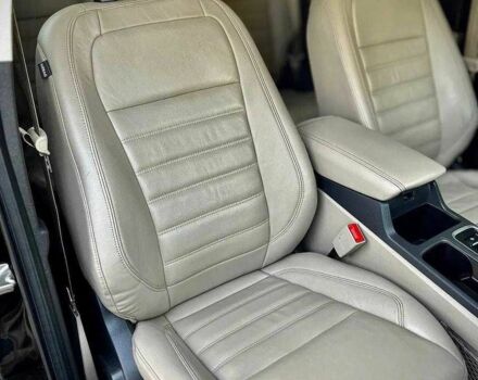 Черный Форд Эскейп, объемом двигателя 2 л и пробегом 134 тыс. км за 8400 $, фото 19 на Automoto.ua