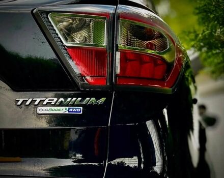 Чорний Форд Ескейп, об'ємом двигуна 2 л та пробігом 137 тис. км за 7200 $, фото 5 на Automoto.ua