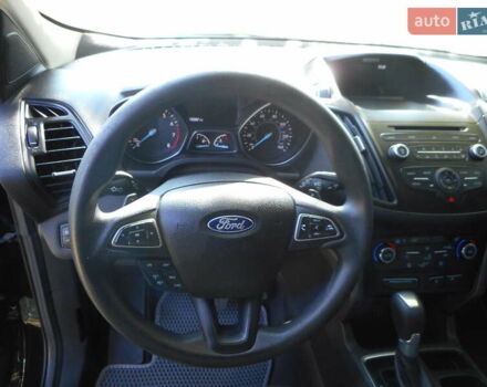 Форд Эскейп 2017 в Пирятине на Automoto.ua Черный Форд Эскейп, объемом двигателя 1.5 л и пробегом 122 тыс. км за 12880 $, фото 7 на Automoto.ua