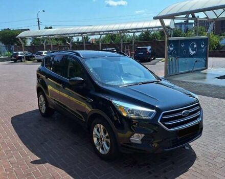 Черный Форд Эскейп, объемом двигателя 1.5 л и пробегом 109 тыс. км за 14000 $, фото 2 на Automoto.ua